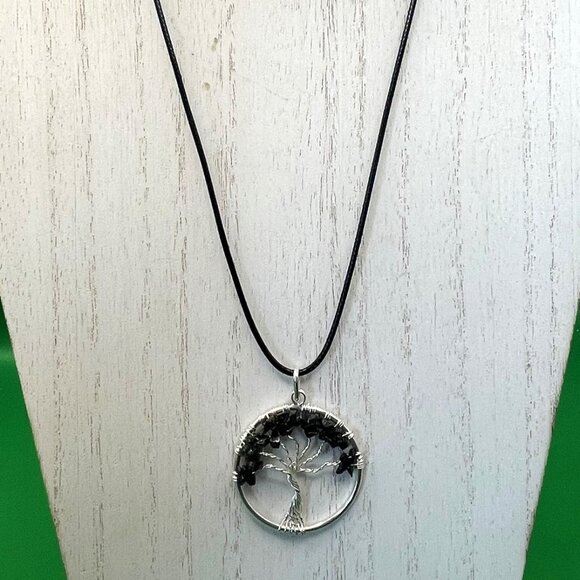 Tree Life Necklace Black tourmaline Crystal Chip Pendant Bohemian Hippie Jewelry - Picture 2 of 8